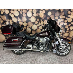 Motocicleta Usada Harley-Davidson Electra Glide Classic Cruiser 2005, SmoothRide, PowerBoost, TouringEdge, ChromeFlow - Product Image 1