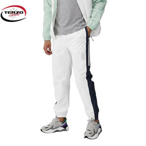 Chándal cortavientos reflectante de invierno de alta calidad personalizable para hombre, conjuntos de talla grande con logotipo impreso en colores personalizados - Product Image 6