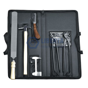 Kit d'outils de maréchal-ferrant professionnel pince à sabot équin coupe coupe-pneu râpe cheval ongles maréchal-ferrant outils Instruments vétérinaires - Product Image 1