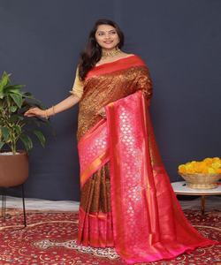 Sari indio para fiesta de boda con diseño de terciopelo - Product Image 1