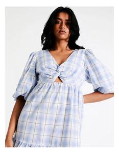 Robe d'été décontractée 100 % coton, longueur genou, coupe trapèze, manches bouffantes, imprimé à carreaux intégral, magnifique design col en V - Product Image 5