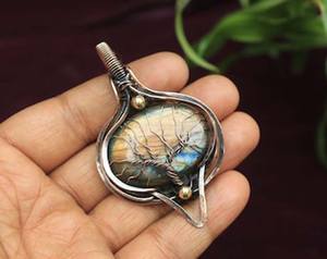 Magnifique pendentif en laiton plaqué or fait à la main, pierre précieuse labradorite, forme ovale, 25 à 30 mm, ensemble de bijoux tendance et cadeau d'anniversaire - Product Image 4