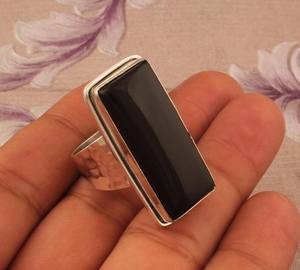 Anillo de ónix negro plata esterlina 925 martillado rectángulo piedra preciosa anillo grabado hecho a mano Boho joyería regalo anillo - Product Image 6