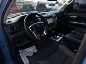 Usado 2020 T * oyota Tundra SR5 - Product Image 3