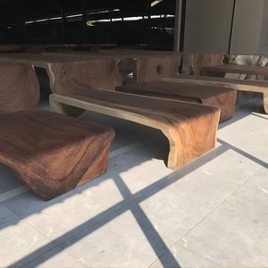 Mesa de Comedor de Lujo de Madera Maciza con Borde Natural, Tabla de Madera de Suar Hecha a Mano, Muebles de Comedor Rústicos para Uso en Villas y Hoteles - Product Image 4