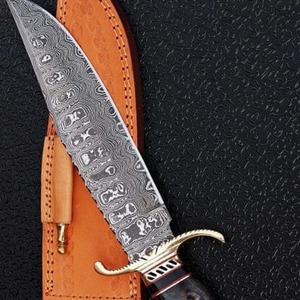Cuchillo de caza Bowie de acero de Damasco hecho a mano personalizado, mango de madera de agarre cómodo, cuchillos de supervivencia compatibles con OEM - Product Image 4