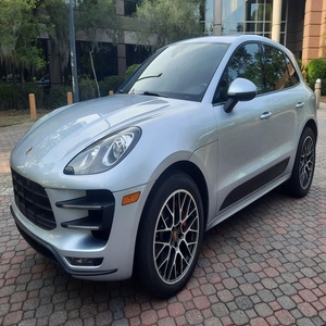 Elegante Porsche Macan Turbo 2015 - Product Image 1