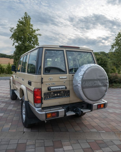 LandCruiser GRJ76 Hardtop VX V6 4X4 2022 USADO - Product Image 5