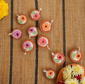 Bougie parfumée artisanale pour la décoration de la maison, aromathérapie, parfum relaxant, bougie en cire, vente en gros en provenance d'Inde - Product Image 1