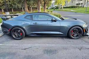 Chevrolet Camaro ZL1 1LE 2024 de Calidad, Coupé con Tracción Trasera, Transmisión Manual de 6 Velocidades, Motor V8 Supercargado de 650 HP, Asientos de Cuero, Volante a la Izquierda, Mejor Precio - Product Image 6
