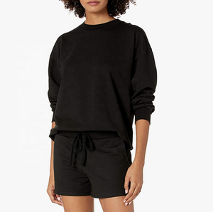 Conjunto corto de 2 piezas personalizado para mujer, venta al por mayor de ropa, sudadera de cuello redondo, pantalones de correr para mujer, pantalones de dos piezas, conjunto de hombros caídos - Product Image 4