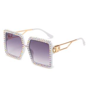 ATTIRANT L'ATTENTION ; magnifiques lunettes de soleil qui s'adaptent parfaitement aux tenues western, streetwear et de soirée fusion - Product Image 6