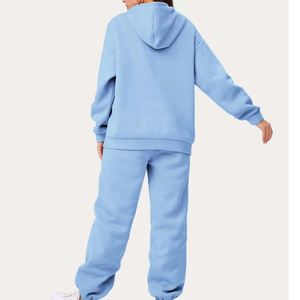 Conjunto de chándal personalizado para mujer al por mayor, ropa deportiva de moda ajustada de mezcla de algodón OEM, ropa para correr para sesiones de entrenamiento - Product Image 5