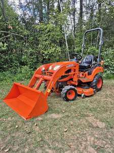 รถแทรกเตอร์ฟาร์ม Kubota BX 2013 Kubota BX เครื่องตัดหญ้า BX1870 4จังหวะ2014 Kubota BX 1870 4x4 - Product Image 3