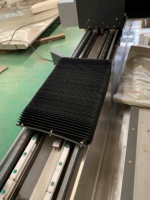 Grande machine de gravure CNC sur pierre avec table de travail de 2500 x 1300 mm pour la sculpture de marbre, de granit et de pierres tombales