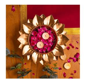 Urli Diya de Metal de estilo único, paquete de 3 con Latón para Decoración Interior del hogar, cuenco Diwali Diya para decoración del hogar - Product Image 2