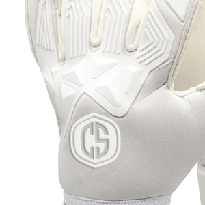 ถุงมือผู้รักษาประตูรุ่น Ghost Edition สีขาวล้วน แบบ Negative Cut ระดับมืออาชีพ ผลิตจากยางลาเท็กซ์ ระบายอากาศได้ดี พร้อมพื้นที่กระชับลูกบอลแบบ 3 มิติ สายรัดยืดหยุ่นแบบพันสองชั้น - Product Image 3