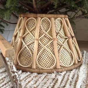 Collar de Árbol de Navidad de Ratán Sostenible al por Mayor, Tejido Abierto Hecho a Mano, Cubierta Natural para Base de Árbol, Proveedor al por Mayor para Decoración Navideña - Product Image 4