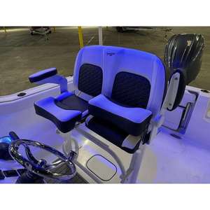 Embarcación Nueva 2025 Tidewater 232 CC Adventure con Consola Central, Casco de Fibra de Vidrio y Diseño Premium con Serigrafía - Product Image 6