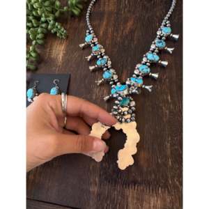 Ensemble de colliers Prince Égyptien Navajo faits à la main, turquoise et argent sterling, motif Squash Blossom, chaîne religieuse en corde, cadeau - Product Image 5