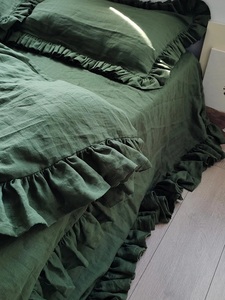 Ensemble de housse de couette en lin vert jungle 3 pièces. Literie en lin à volants vert foncé avec volants, housse de couette à volants en lin lavé - Product Image 3