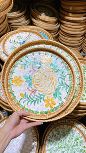 Plateau en rotin incrusté de nacre, rotin naturel tissé à la main, coquille pour décoration de table, Vietnam par 99 Gold Data - Mme Violet - Product Image 3