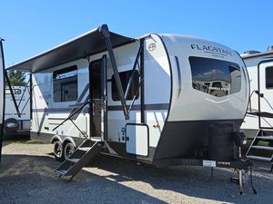 Autocaravana de Lujo Nueva 4X4WD, Mini Caravana, Remolque RV para 4-6 Personas, Autocaravana de Lujo Todoterreno con Ducha y Baño - Product Image 5