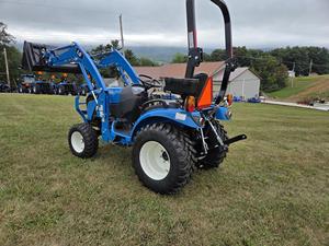 Cortadora de Césped Multifuncional Todo en Uno LS 4WD con Cargador Frontal, Retroexcavadora, Caja de Cambios Multifunción, Bomba de Motor, Núcleo de 24 V, Garantía de 2 Años - Product Image 4