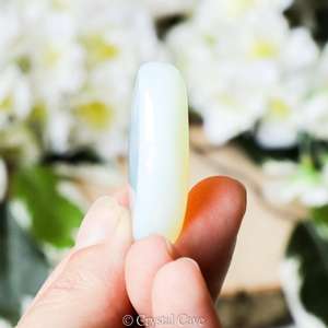 Opalite naturelle lisse forme ovale pierre de paume pour la guérison et la méditation pierre de poche pour l'amour énergie de guérison équilibre émotionnel - Product Image 2