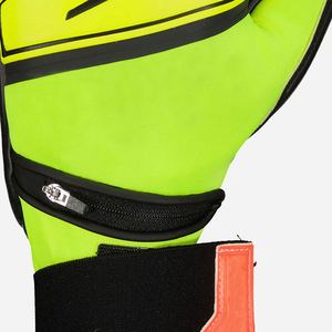 Gants de gardien de but de football de qualité supérieure, rembourrés aux doigts, légers, avec un ajustement confortable, prix de gros pour les fournisseurs tendance - Product Image 4