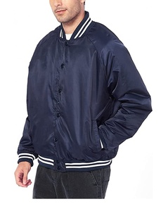 Veste de baseball universitaire en satin personnalisée pour hommes, col montant en toile, broderie décorative, imperméable et coupe-vent, vêtements de sport en gros - Product Image 2