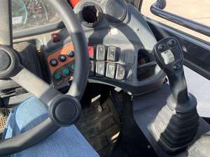 รถตัก R630 2017 Kubota-กำลังกะทัดรัดตรงกับการควบคุมที่แม่นยำ - Product Image 6