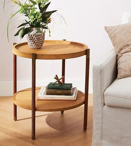 Mesa auxiliar de madera de alta calidad con almacenamiento de cajones y perillas de madera finamente talladas, ideal para el estilo interior clásico - Product Image 3