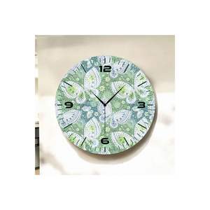 Reloj de pared de mesa de madera silencioso verde de 50cm con estampado de mariposa Producto de regalo - Product Image 3