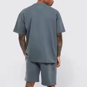 Ensembles courts pour hommes Ensemble deux pièces d'été décontracté à manches courtes T-shirts et shorts Ensemble t-shirt et short au prix de gros - Product Image 3