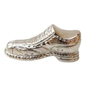 ที่กดกระดาษโลหะอเนกประสงค์สไตล์วินเทจคุณภาพสูง เป็นมิตรกับสิ่งแวดล้อม ผิวสัมผัสสีเงิน เหมาะสำหรับโต๊ะทำงาน ห้องอ่านหนังสือ - Product Image 5