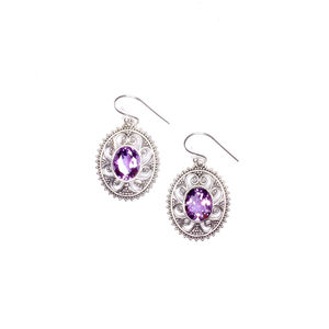 Boucles d'oreilles tendance en améthyste avec perle et diamant, 8,6 grammes, sertissage clos, styles clous et pendantes, pour fêtes et cadeaux, principalement en laiton et cuivre - Product Image 1
