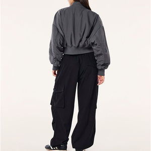 Chaqueta cortavientos de mujer con cintura elástica corta y cremallera a la moda, nueva chaqueta deportiva transpirable de peso pesado con logotipo personalizado - Product Image 2