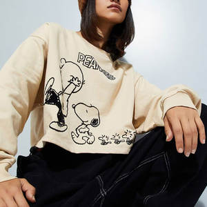 Nueva Sudadera con cuello redondo hecha en Pakistán para mujer, precio bajo, artículo en línea, venta de la sudadera con el mejor diseño para mujer - Product Image 3