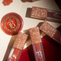Lip Gloss Velvet Matte Ringan Berpigmen Tinggi Ramah Lingkungan Black Rouge Korea Warna Cerah Tahan Lama 4.5g