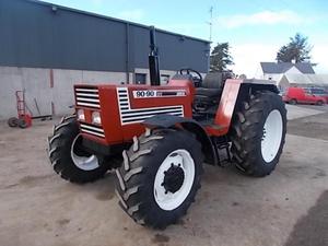 Tractor Utilitario Fiat 90-90 Nuevo y Usado con Elevador Hidráulico, Compatibilidad con Cargador Frontal y Plataforma de Operador Cómoda - Product Image 3