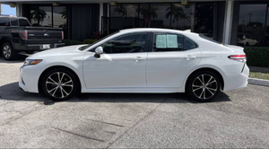 4T1M11AK3LU988999 รถยนต์ซีดานขนาดกลาง ปี 2020 ขับเคลื่อนล้อหน้า เครื่องยนต์ 2.5 ลิตร 4 สูบ 203 แรงม้า แรงบิด 250 นิวตันเมตร เกียร์อัตโนมัติ 8 สปีด ความเร็วสูงสุด 210 กม./ชม. ประหยัดน้ำมัน ไมล์น้อย - Product Image 6