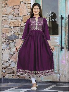 Maruti-Robe de soirée en rayonne indienne pakistanaise style Kurtis avec impression en feuille d'aluminium pour femme, tenue de mariage/traditionnelle grande taille - Product Image 5