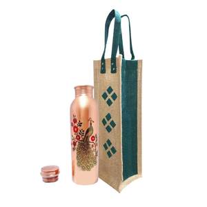 Botella de agua de cobre de diseño Simple estilo Sipper con bolsa de yute duradera Tamaño estándar disponible para vender regalos en cualquier función - Product Image 3