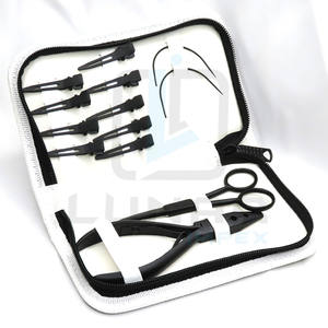 ชุดอุปกรณ์ต่อผมหนังพีวีซีสีขาวชุดอุปกรณ์ต่อผมสีดำด้านพร้อมติดป้ายยี่ห้อแบบกำหนดเองฟรี - Product Image 1