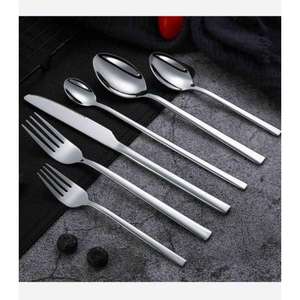 Juego de cubiertos de acero inoxidable con acabado de espejo de lujo, agarre equilibrado y cómodo para una experiencia culinaria fina en casa. - Product Image 2