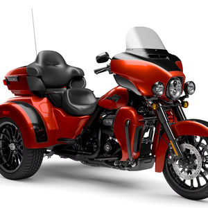 NUEVO AUTÉNTICO Tri Glide Ultra de Harley-Davidson, Triciclo de 3 Ruedas con Refrigeración Twin, Motocicletas Nuevas - Product Image 1