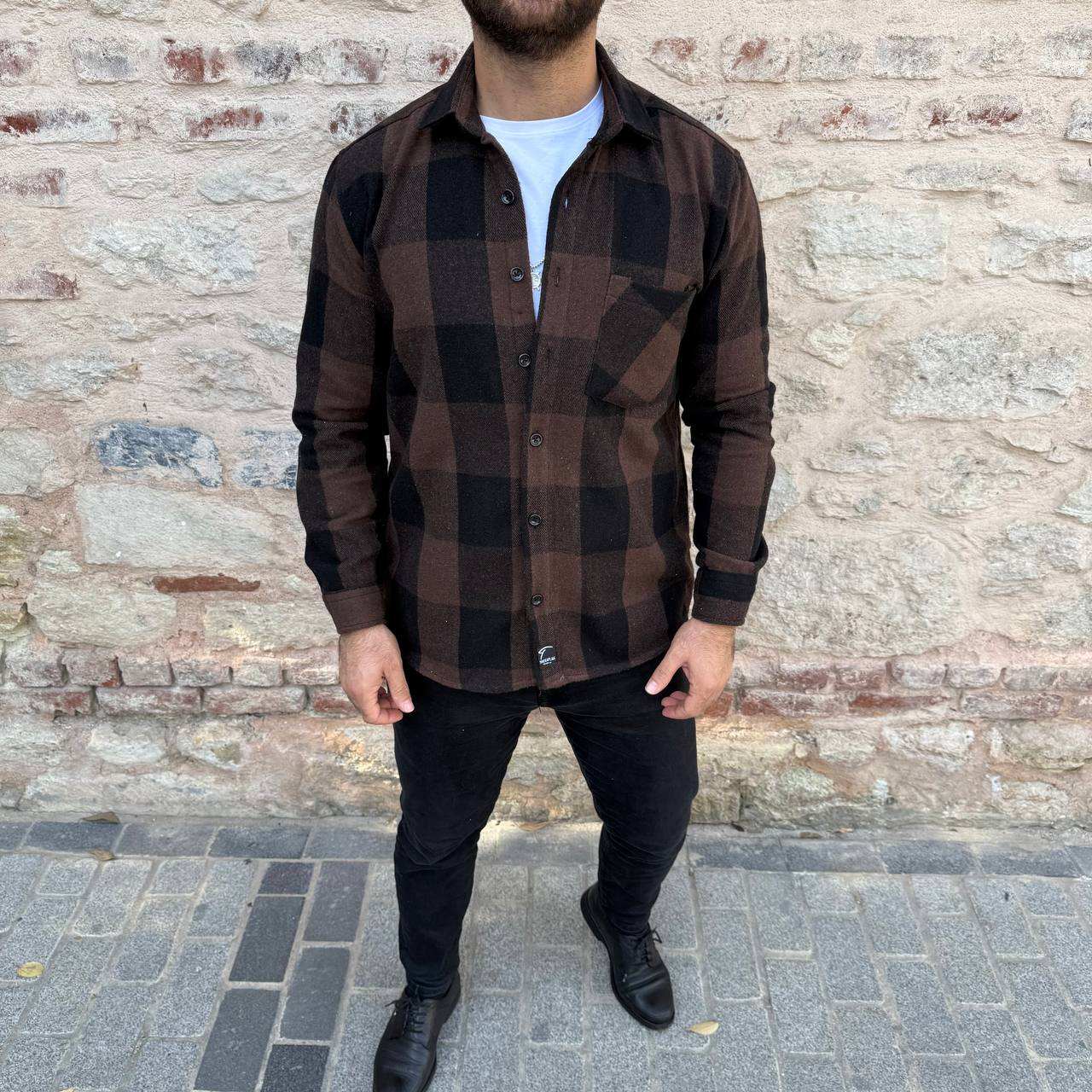 สีน้ำตาล