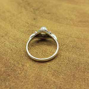 Gorgeous 925 Sterling Silver Hammered Band Ring <b>Light</b>-Weight Bohemian Moonstone Gemstone Dainty Bezel Setting Diamond Weddings - Product Image 3