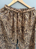 Top à manches cloche en crêpe de soie style vintage décontracté, très tendance, avec ensemble pyjama, haut cache-cœur pour femme, motif floral, robe de plage